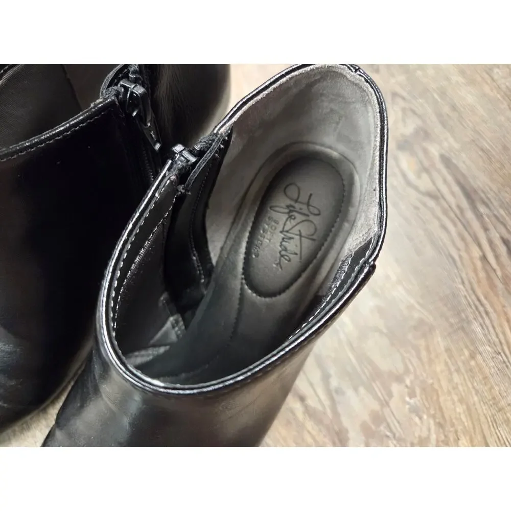 Lifestride Parigi Black Ankle Bootie Faux Leather Heel Boots Size 8.5M